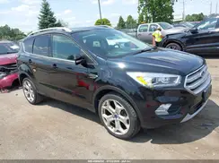 1FMCU9J91KUB22912 2019 FORD ESCAPE