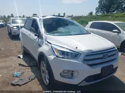 1FMCU9J91KUC17034 2019 FORD ESCAPE
