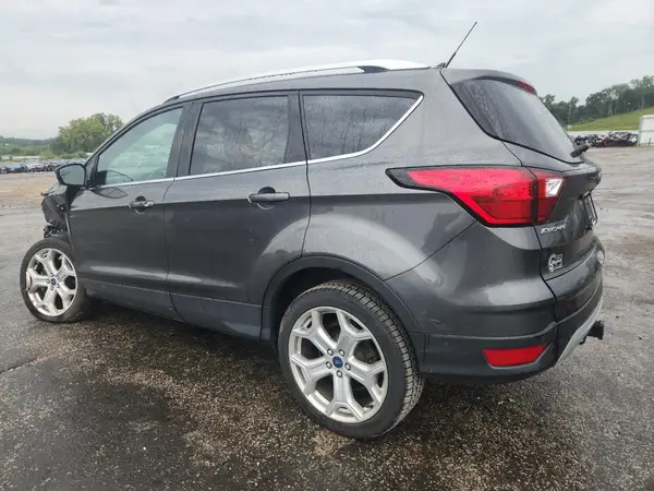 1FMCU9J91KUC22136 2019 FORD ESCAPE - Image 2