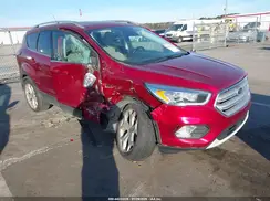 1FMCU9J91KUC31239 2019 FORD ESCAPE