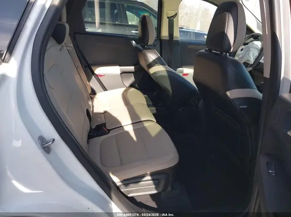 1FMCU9J91LUC27466 2020 FORD ESCAPE - Image 8