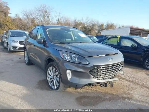 1FMCU9J91NUA13905 2022 FORD ESCAPE - Image 1