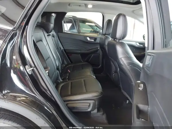 1FMCU9J91NUA51506 2022 FORD ESCAPE - Image 8
