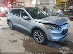 1FMCU9J91NUA99703 2022 FORD ESCAPE