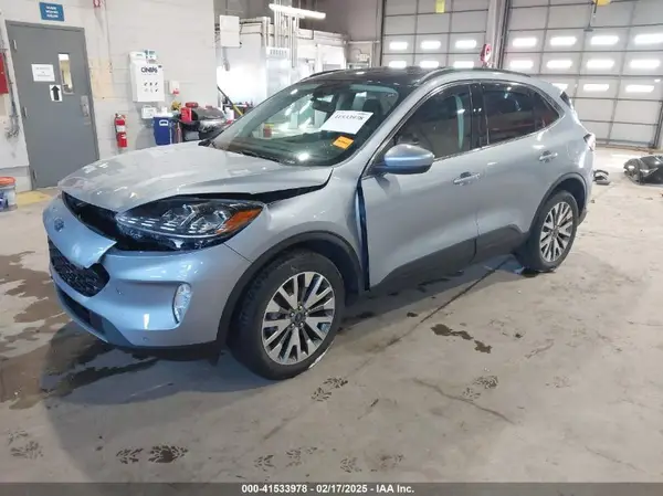 1FMCU9J91NUA99703 2022 FORD ESCAPE - Image 2
