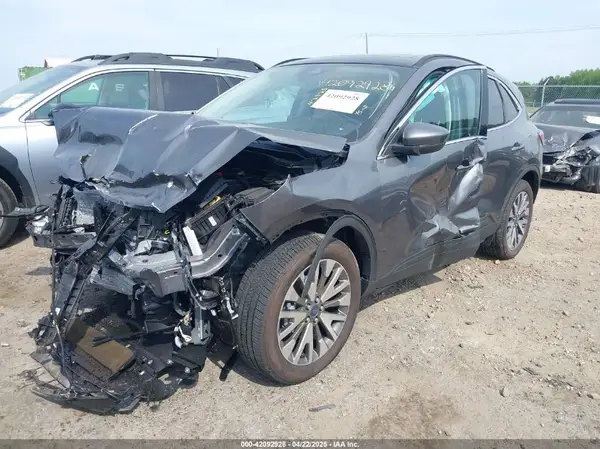 1FMCU9J91NUB87215 2022 FORD ESCAPE - Image 2