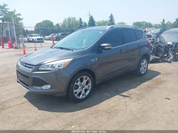 1FMCU9J92GUA27797 2016 FORD ESCAPE - Image 2