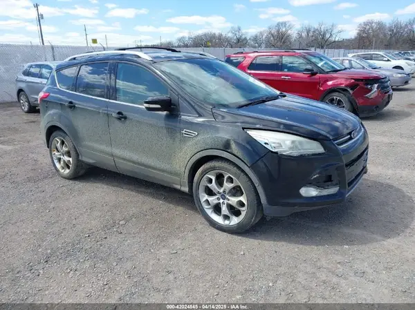 1FMCU9J92GUA36774 2016 FORD ESCAPE - Image 1