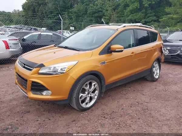 1FMCU9J92GUA40601 2016 FORD ESCAPE - Image 2