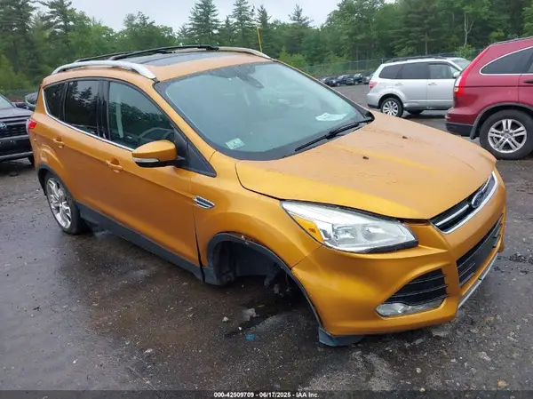 1FMCU9J92GUA47743 2016 FORD ESCAPE - Image 1