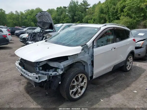 1FMCU9J92GUA71444 2016 FORD ESCAPE - Image 2