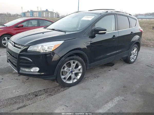 1FMCU9J92GUA82962 2016 FORD ESCAPE - Image 2