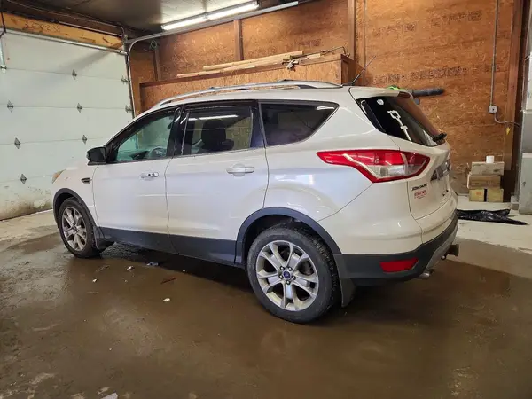 1FMCU9J92GUA94318 2016 FORD ESCAPE - Image 2