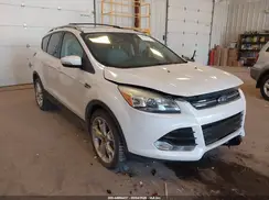 1FMCU9J92GUB35529 2016 FORD ESCAPE