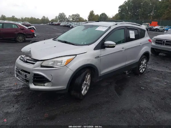 1FMCU9J92GUC33797 2016 FORD ESCAPE - Image 2