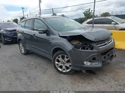 1FMCU9J92GUC60305 2016 FORD ESCAPE