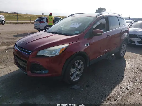 1FMCU9J92GUC62555 2016 FORD ESCAPE - Image 2