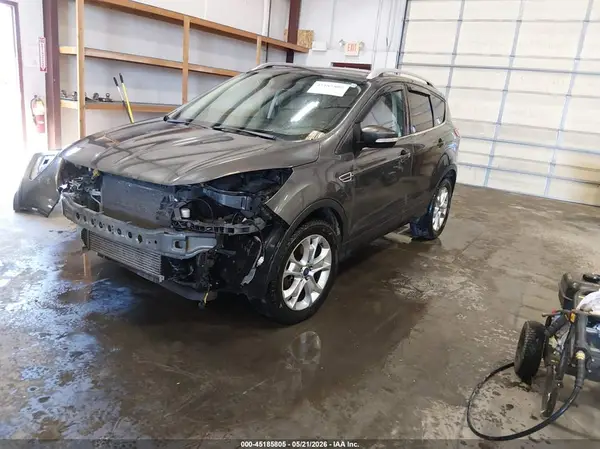 1FMCU9J92GUC92039 2016 FORD ESCAPE - Image 2