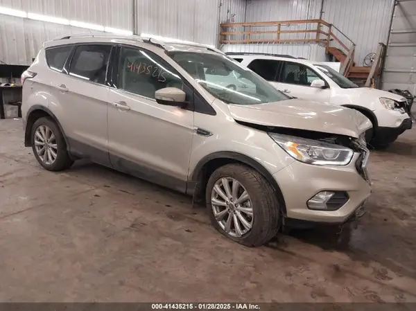 1FMCU9J92HUA68531 2017 FORD ESCAPE - Image 1