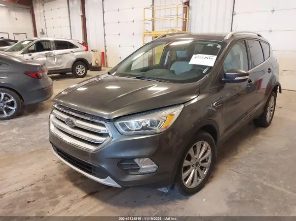 1FMCU9J92HUA77309 2017 FORD ESCAPE - Image 2