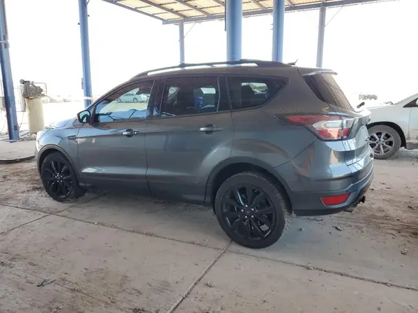 1FMCU9J92HUA94174 2017 FORD ESCAPE - Image 2