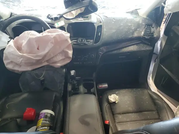 1FMCU9J92HUB34933 2017 FORD ESCAPE - Image 8