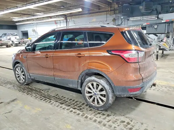1FMCU9J92HUB75661 2017 FORD ESCAPE - Image 2