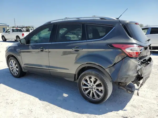 1FMCU9J92HUC06052 2017 FORD ESCAPE - Image 2