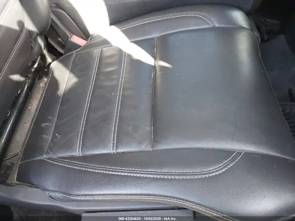 1FMCU9J92HUC30240 2017 FORD ESCAPE - Image 8