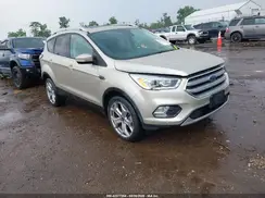 1FMCU9J92HUD37563 2017 FORD ESCAPE