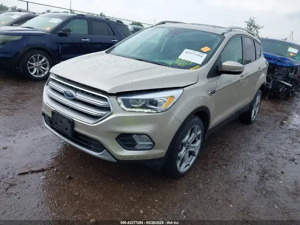 1FMCU9J92HUD37563 2017 FORD ESCAPE - Image 2
