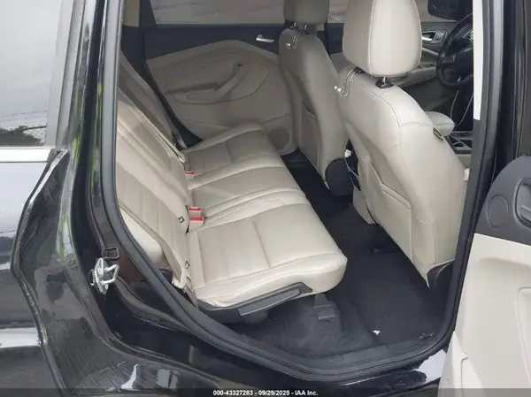 1FMCU9J92HUD86049 2017 FORD ESCAPE - Image 8