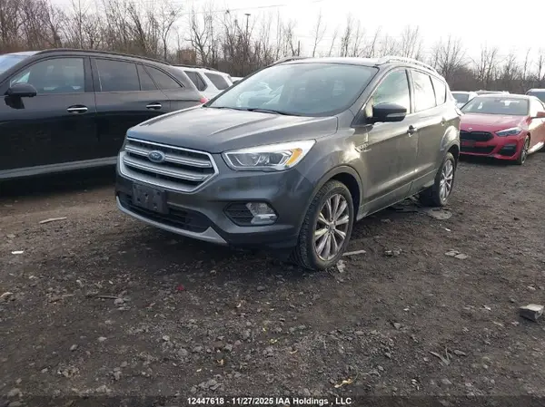 1FMCU9J92HUD97200 2017 FORD ESCAPE - Image 2