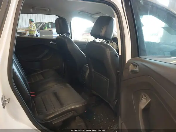 1FMCU9J92HUE06445 2017 FORD ESCAPE - Image 8