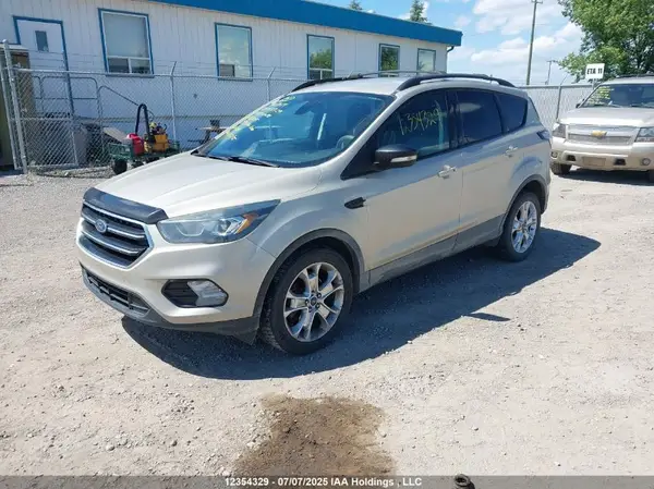 1FMCU9J92HUE11015 2017 FORD ESCAPE - Image 2