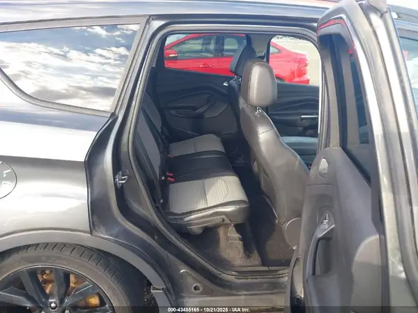 1FMCU9J92HUE72820 2017 FORD ESCAPE - Image 8