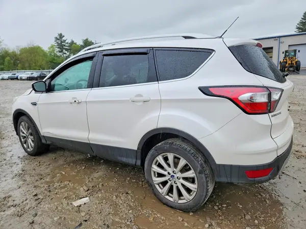 1FMCU9J92HUE82960 2017 FORD ESCAPE - Image 2