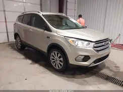 1FMCU9J92HUF10191 2017 FORD ESCAPE