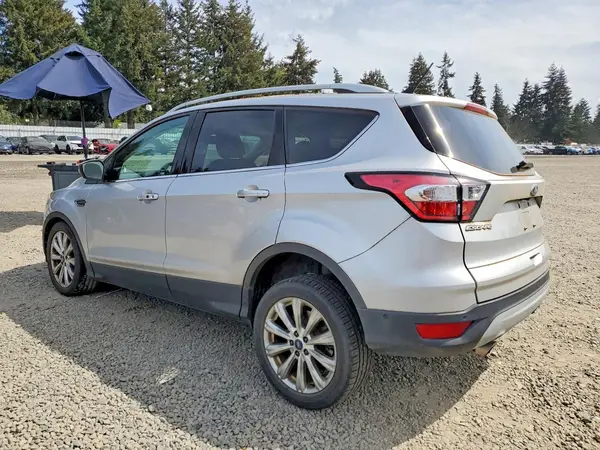 1FMCU9J92JUA24986 2018 FORD ESCAPE - Image 2
