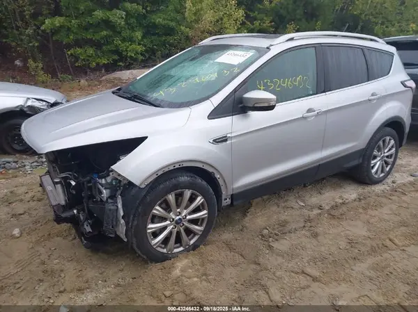 1FMCU9J92JUB74595 2018 FORD ESCAPE - Image 2