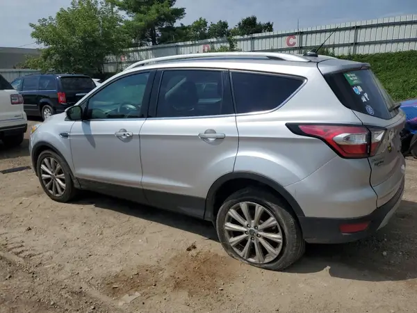 1FMCU9J92JUB74760 2018 FORD ESCAPE - Image 2