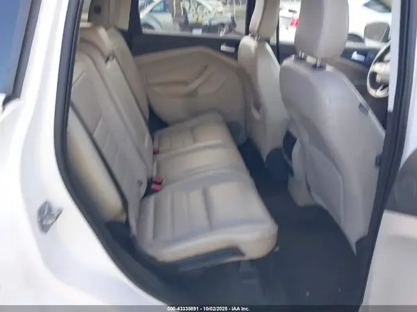 1FMCU9J92KUA22401 2019 FORD ESCAPE - Image 8