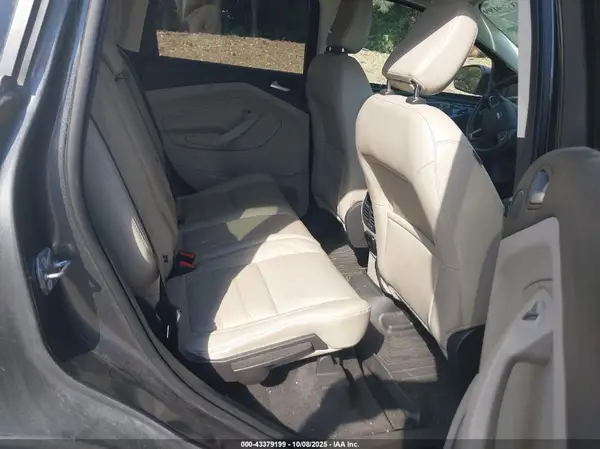 1FMCU9J92KUA25492 2019 FORD ESCAPE - Image 8