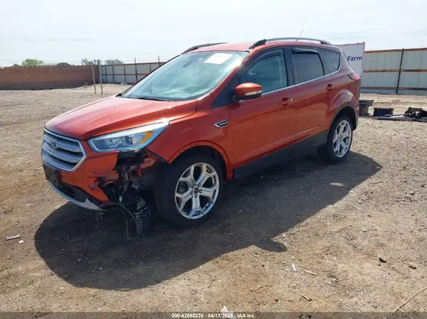 1FMCU9J92KUB28895 2019 FORD ESCAPE - Image 2