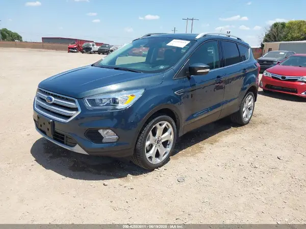 1FMCU9J92KUB56244 2019 FORD ESCAPE - Image 2