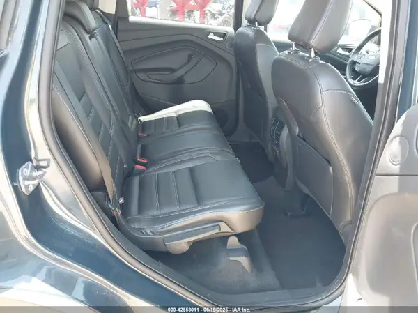 1FMCU9J92KUB56244 2019 FORD ESCAPE - Image 8