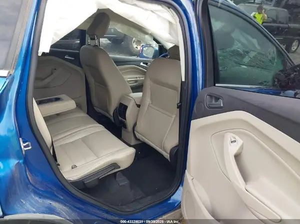 1FMCU9J92KUB75666 2019 FORD ESCAPE - Image 8