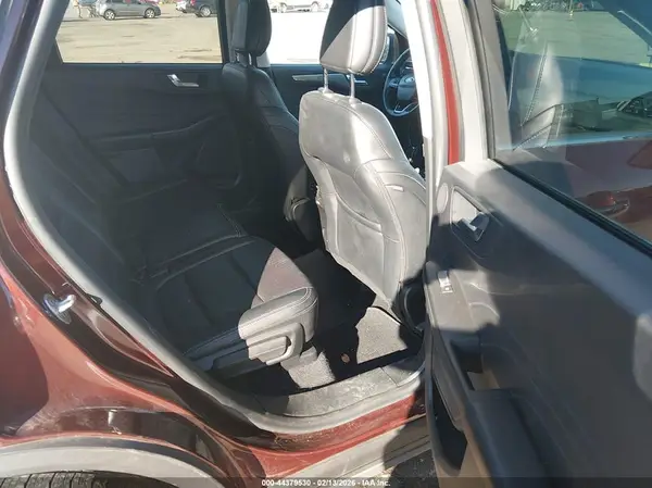 1FMCU9J92MUA77093 2021 FORD ESCAPE - Image 8