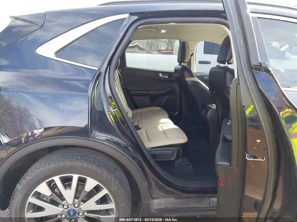 1FMCU9J92MUA78888 2021 FORD ESCAPE - Image 8
