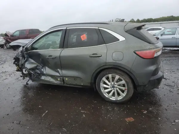 1FMCU9J92MUB01831 2021 FORD ESCAPE - Image 2